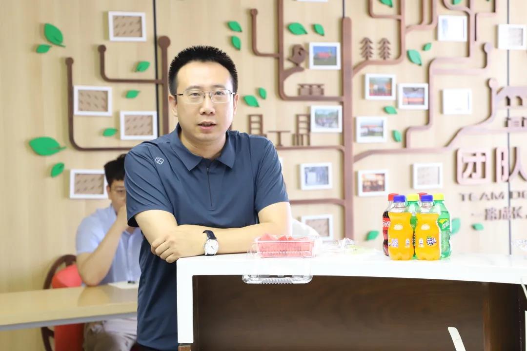 对话丨六月风正暖,拨碎我心弦,德恒的六月生日荟!