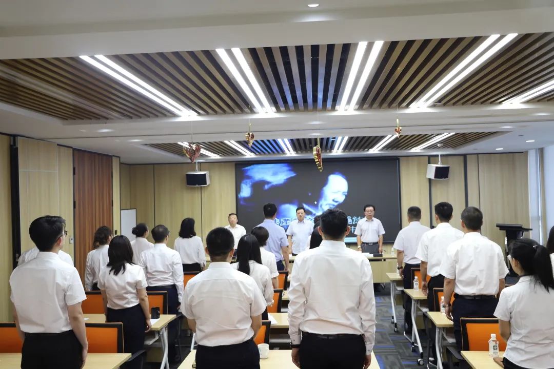 重磅丨聚起一团星火，尽染漫山红遍，德恒太原召开纪念建党101周年暨德恒太原党总支成立会议！