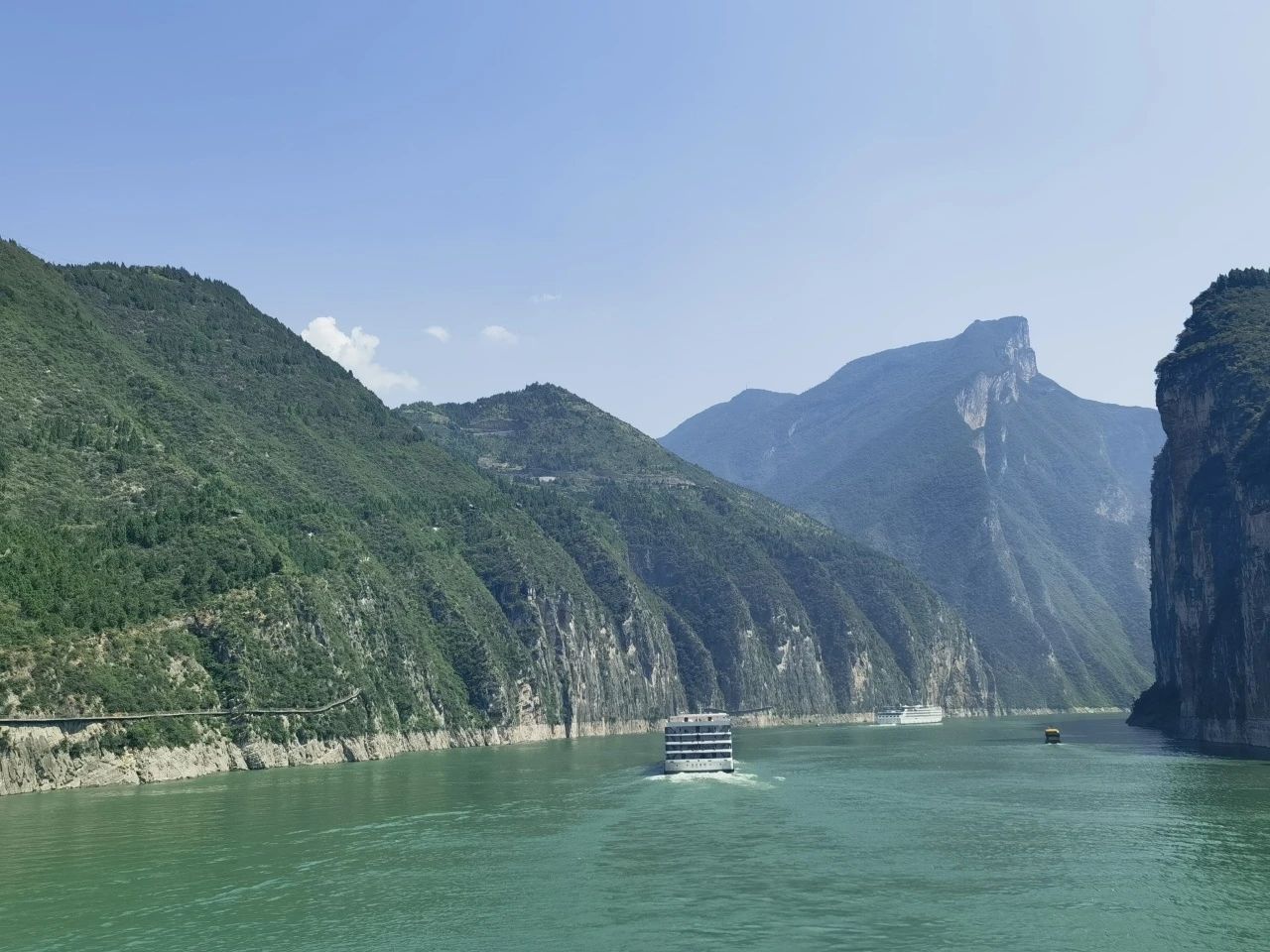 剪影丨星垂平野，月涌江流，德恒太原“浪迹”三峡，感受人与自然之美！