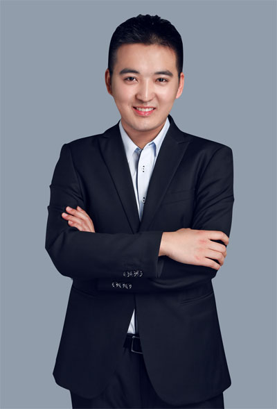 张鑫磊